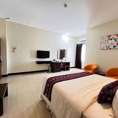 Hotel Roditha Banjarbaru Banjarmasin  Exterior photo