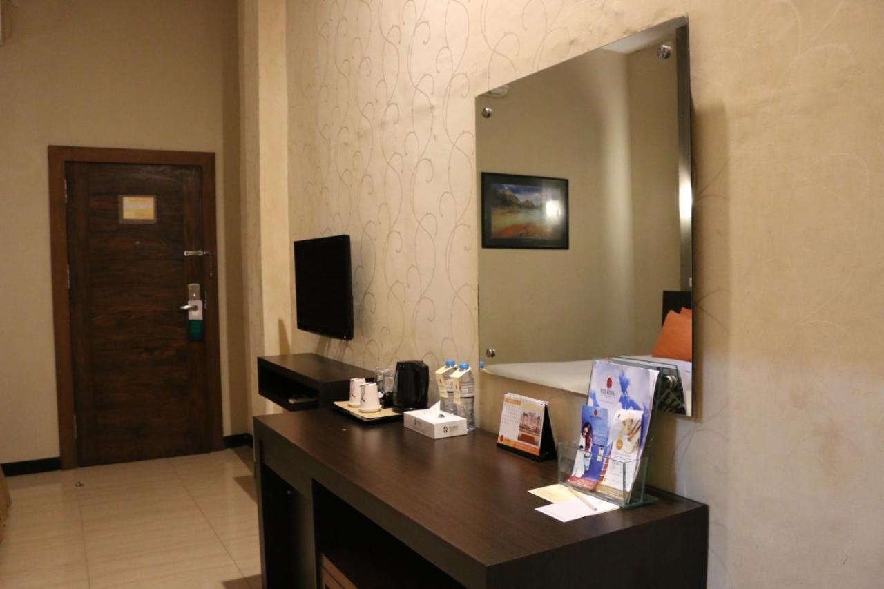 Hotel Roditha Banjarbaru Banjarmasin  Exterior photo