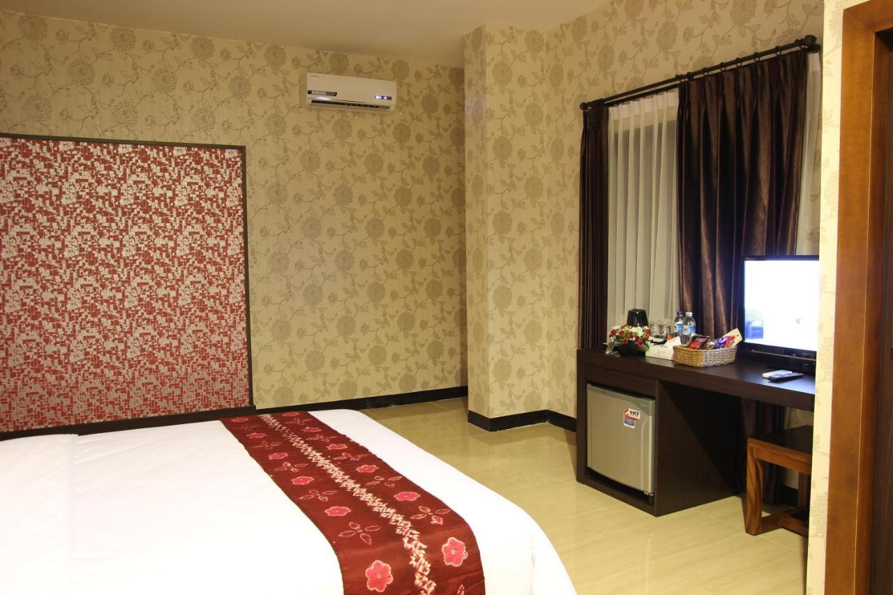 Hotel Roditha Banjarbaru Banjarmasin  Exterior photo